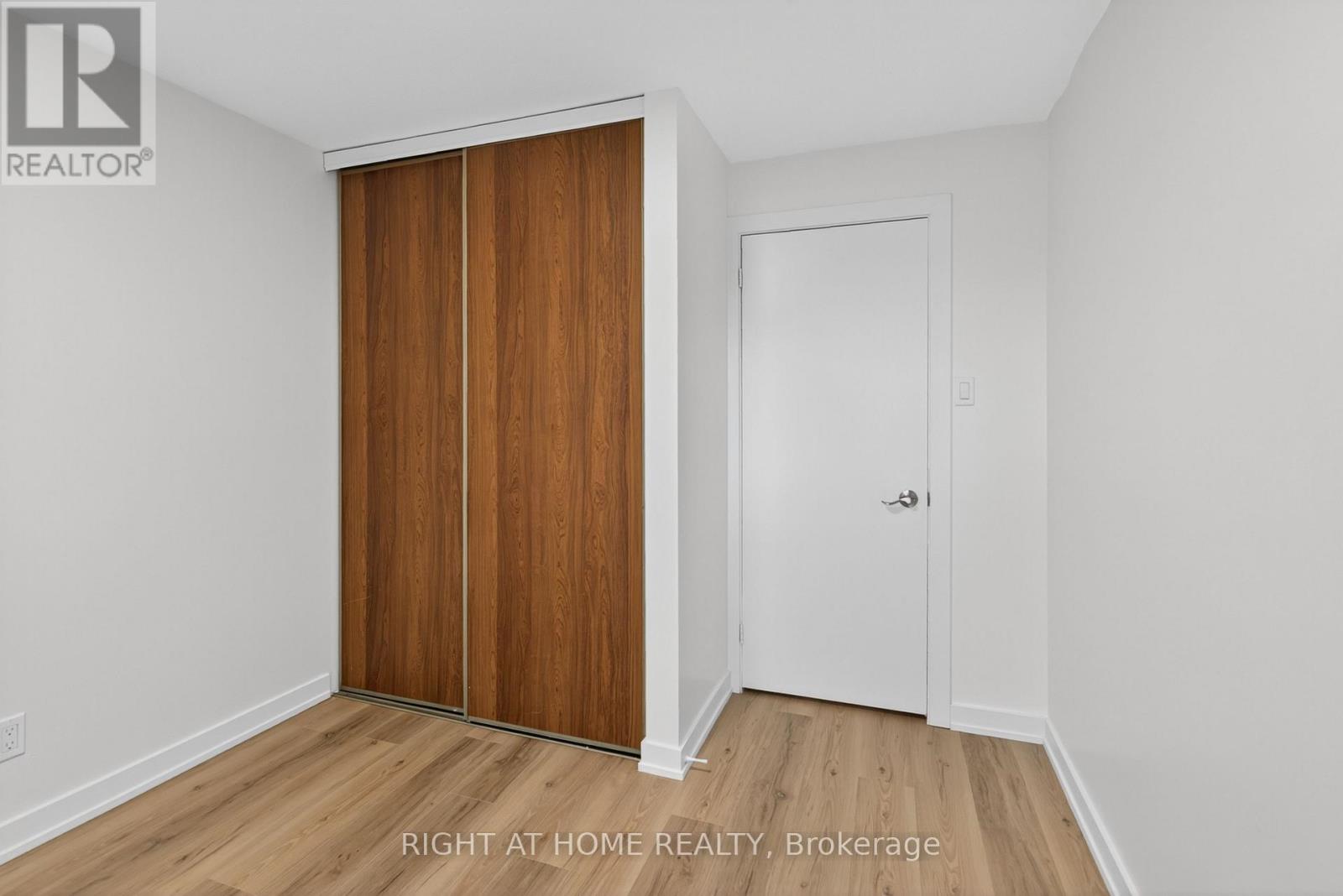 2311 Stonehenge Crescent