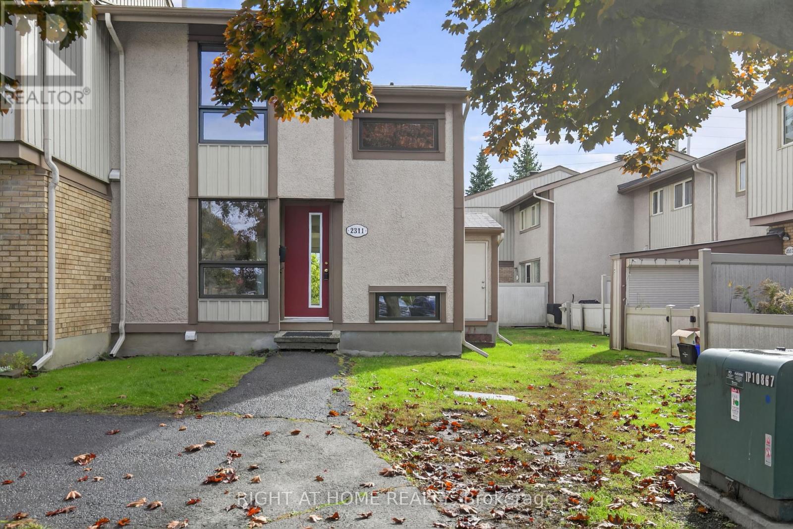 2311 Stonehenge Crescent