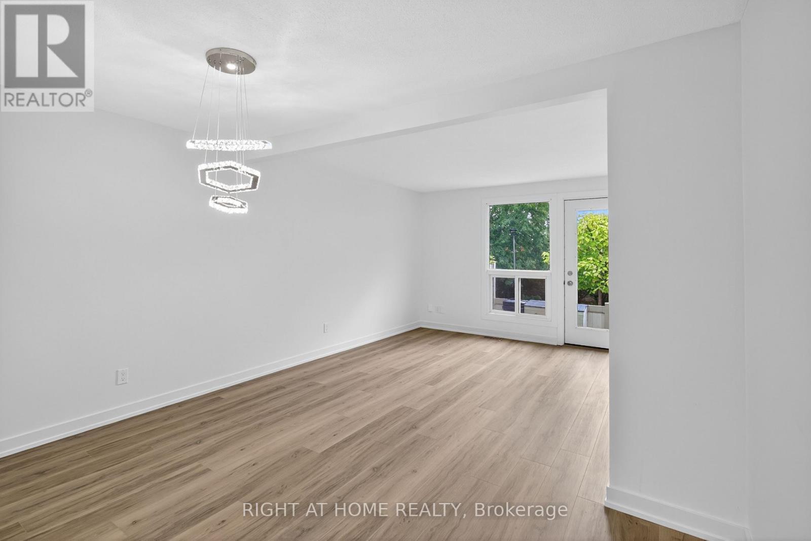 2311 Stonehenge Crescent