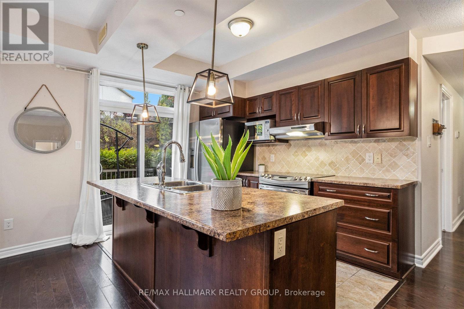 101 - 120 Montblanc Private