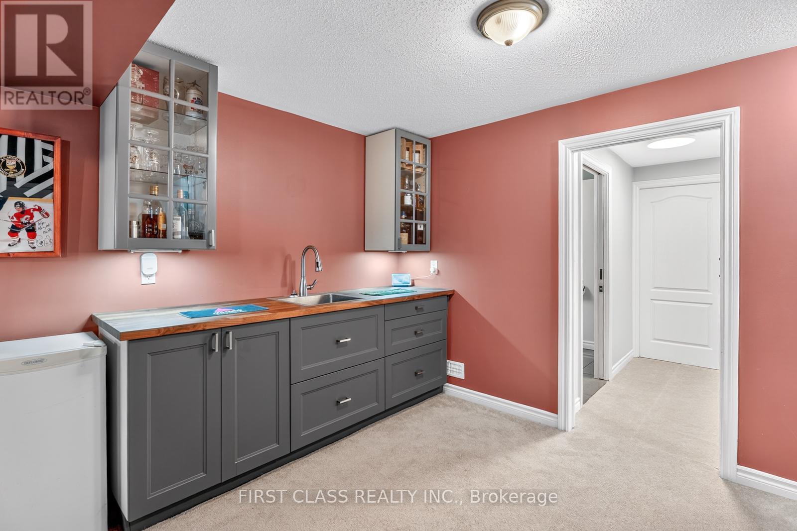 308 Autumnfield Street