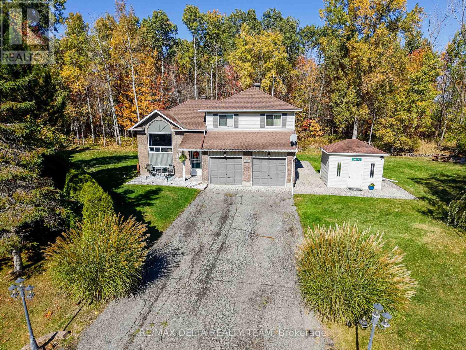 1099 Des Erables Court