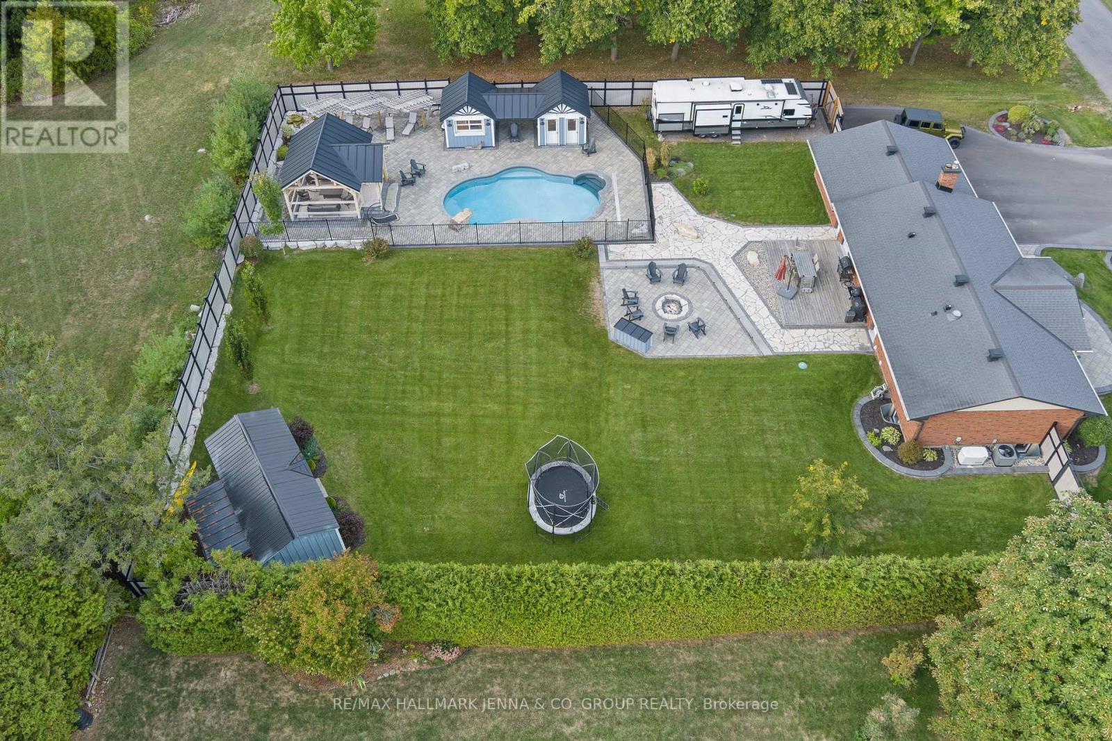 6577 Michelangelo Court