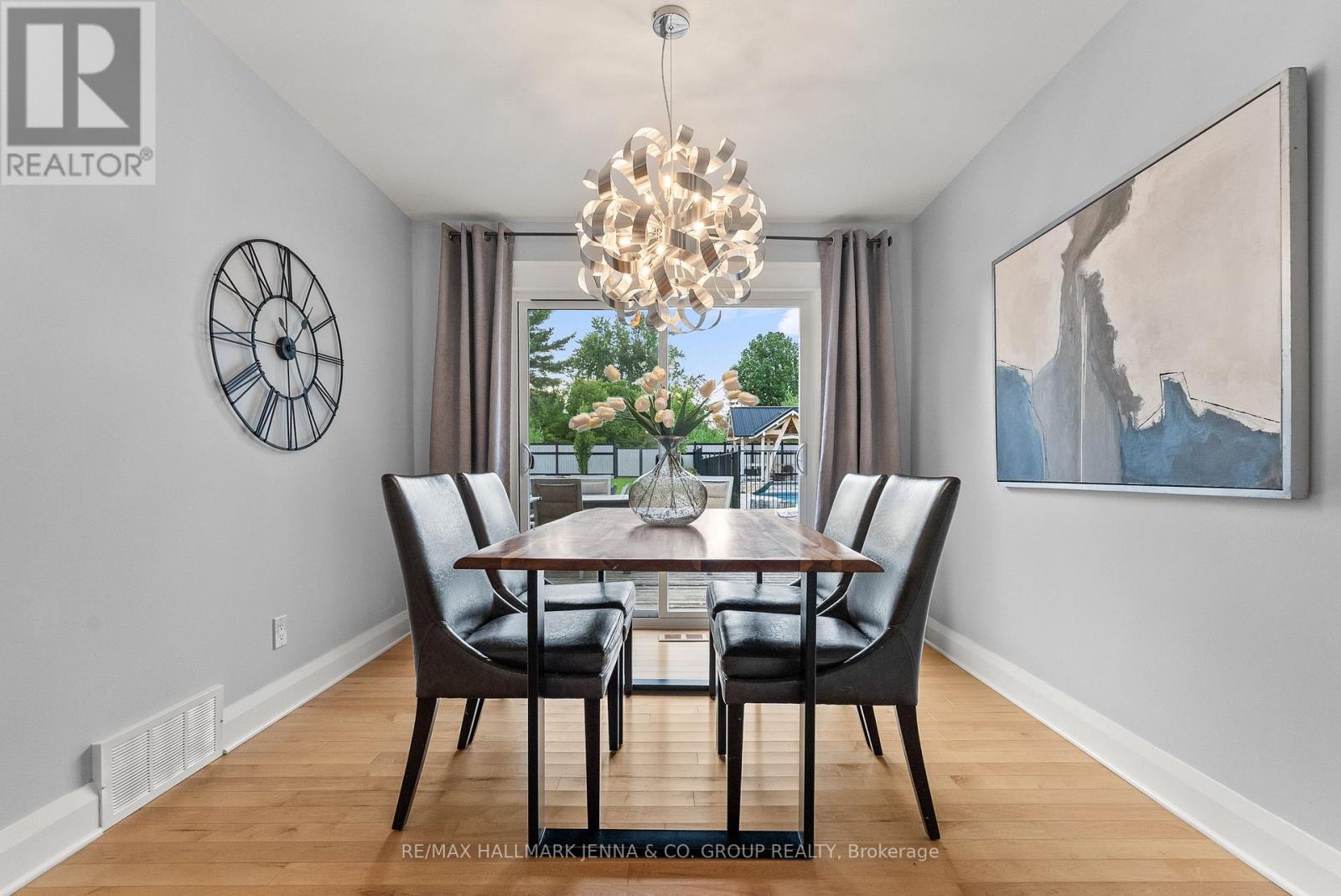 6577 Michelangelo Court