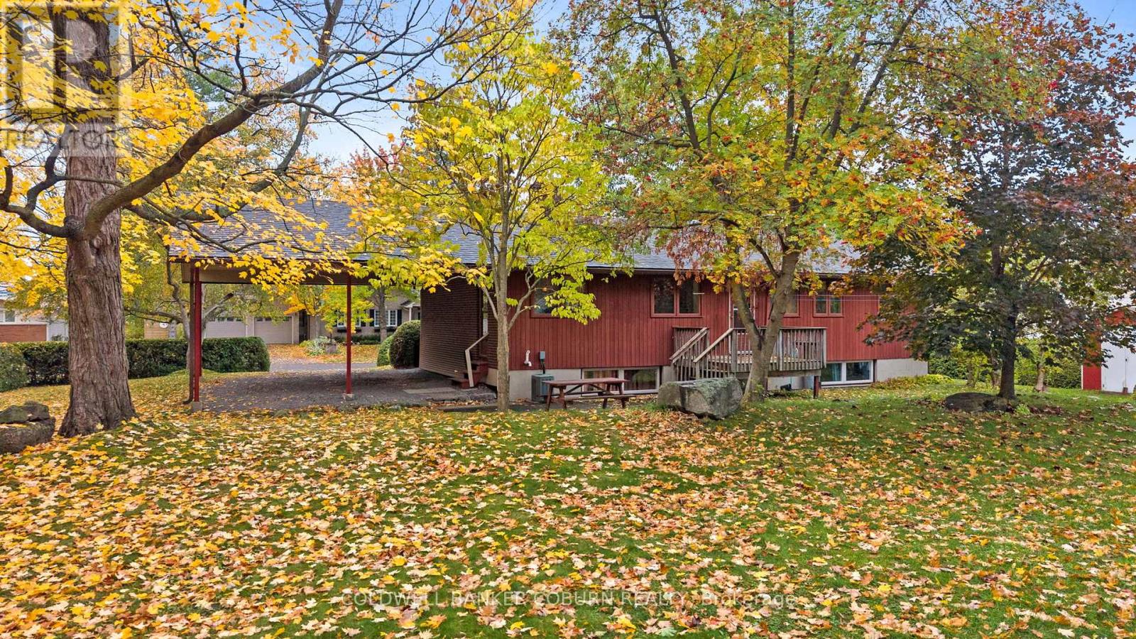 53 Eisenhower Crescent