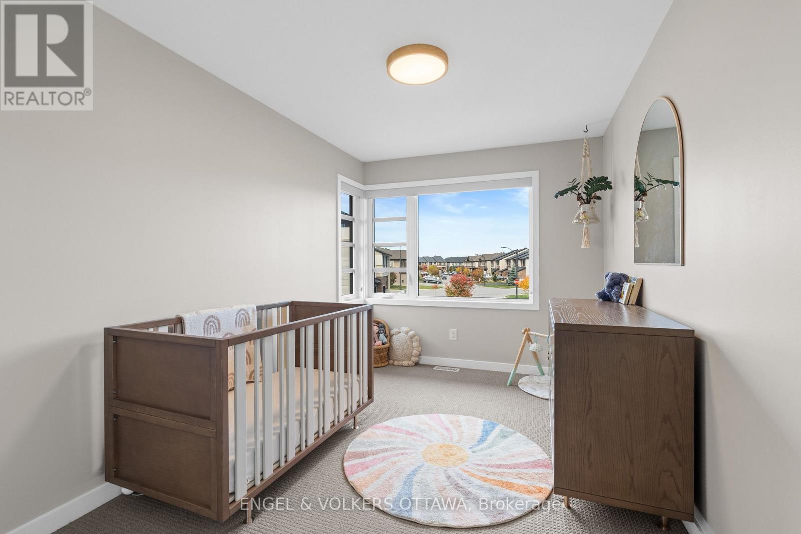 514 Stargazer Crescent