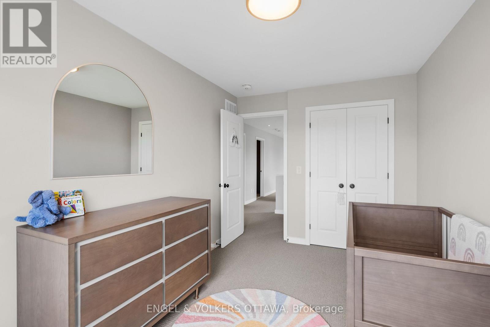 514 Stargazer Crescent