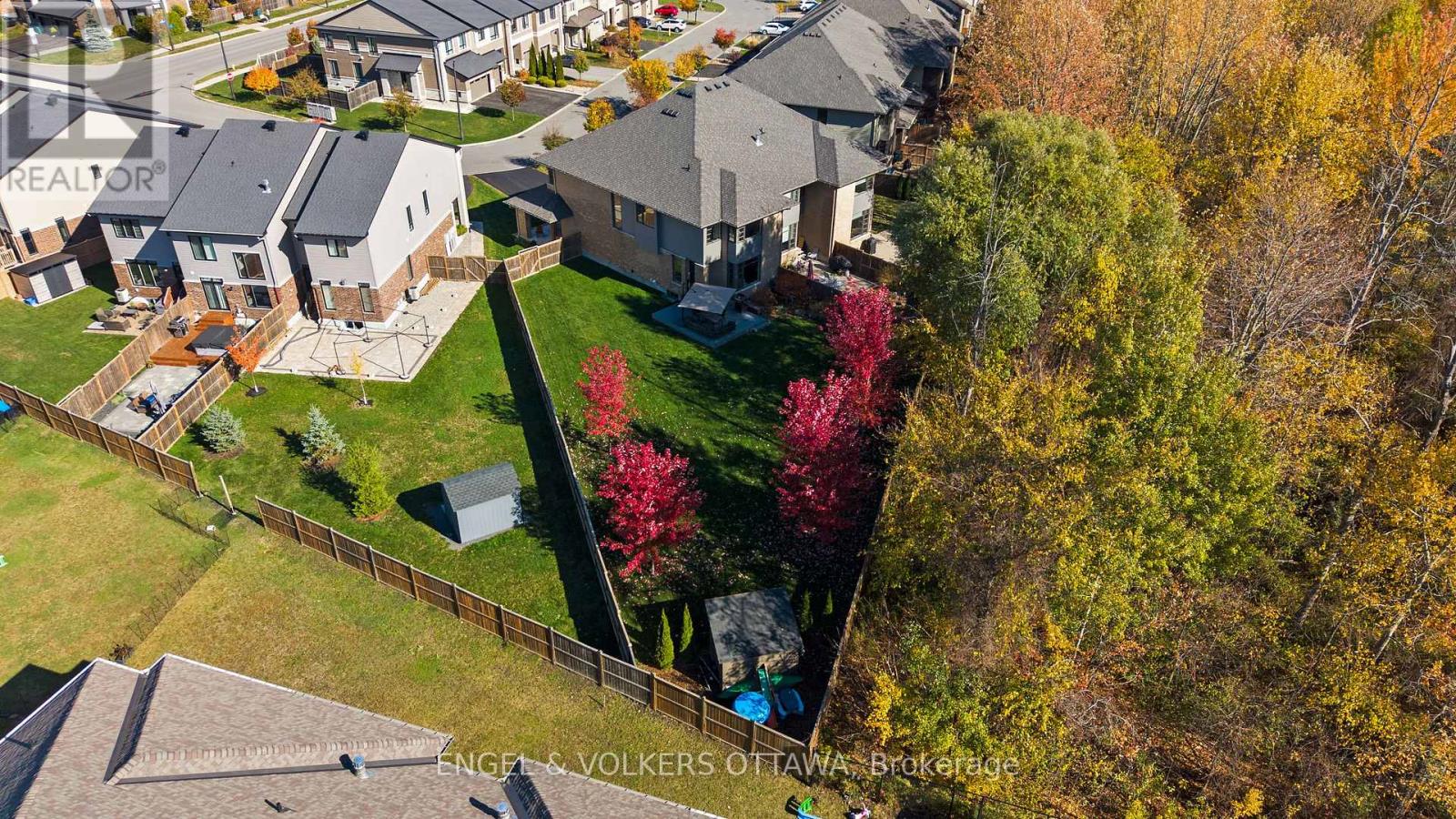 514 Stargazer Crescent