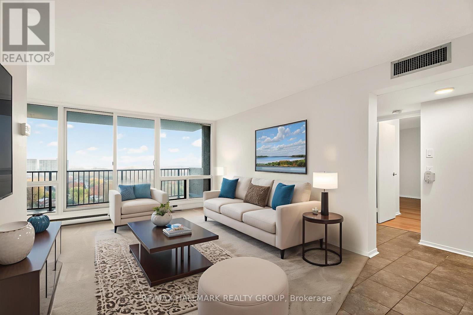 1702 - 1195 Richmond Road