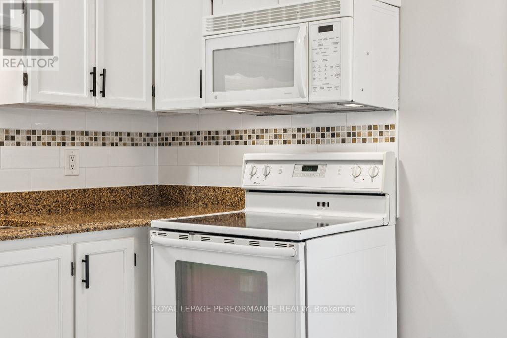 8 Gillespie Crescent