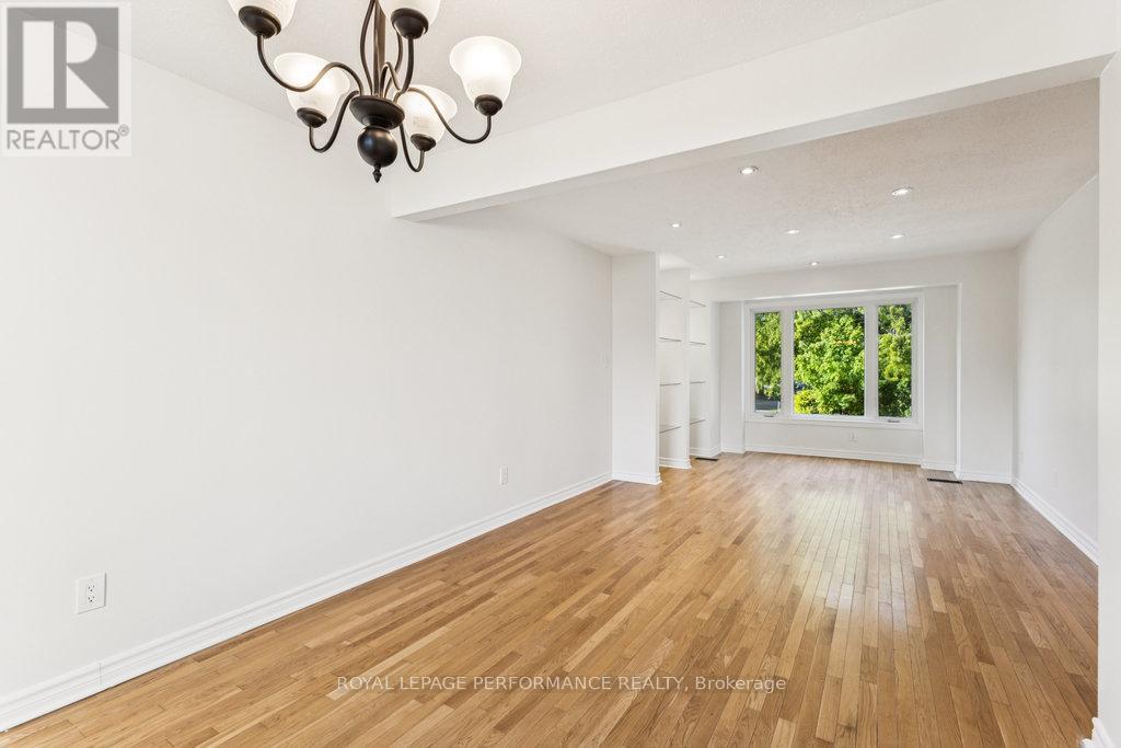 6 Gillespie Crescent