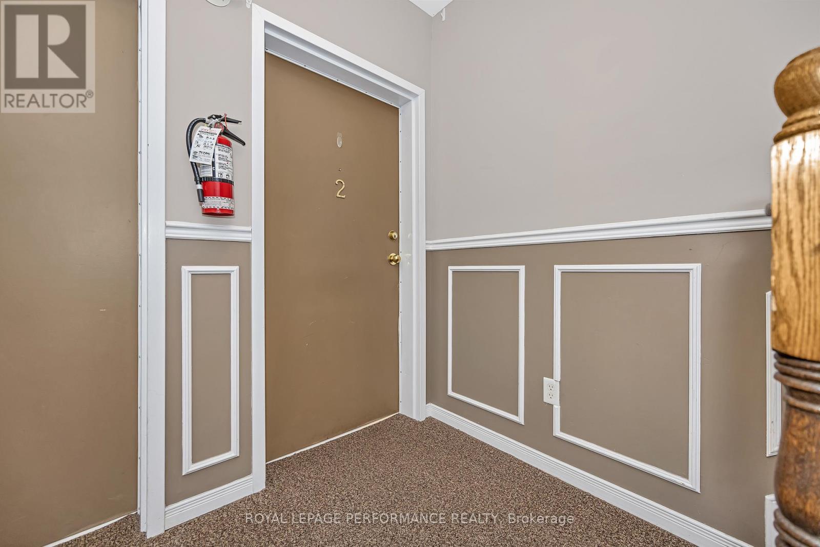 2 - 80 Briargate Private