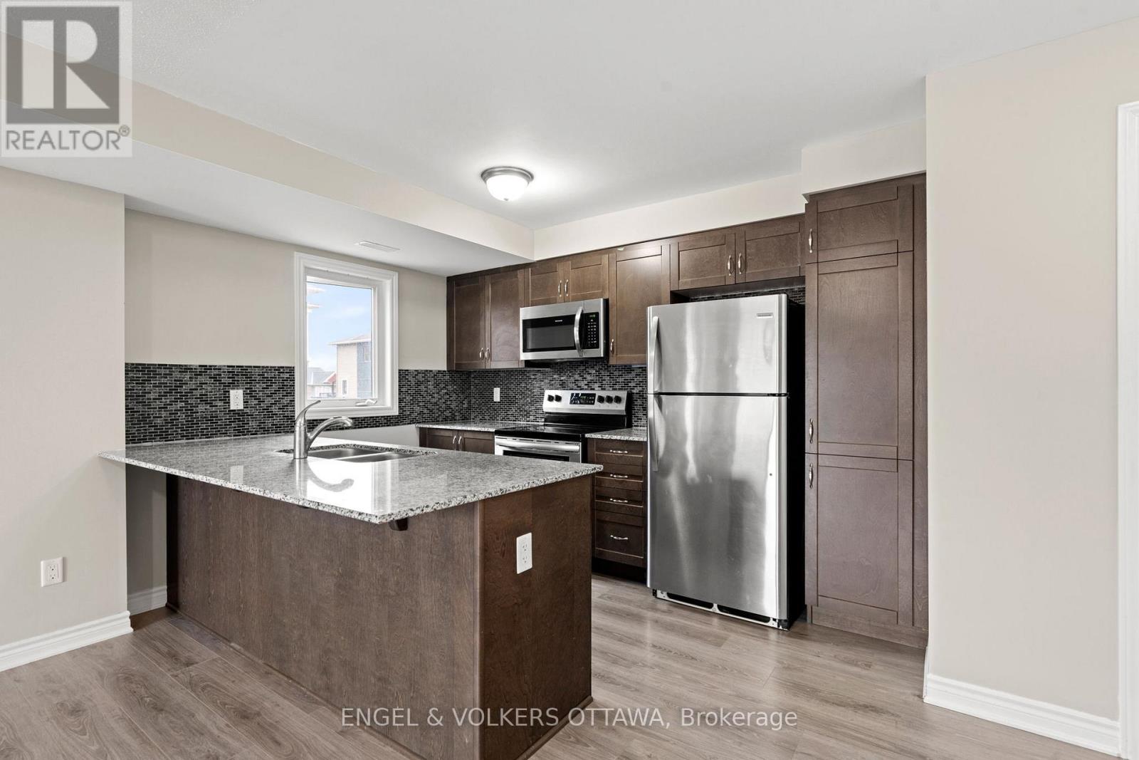 2248 Watercolours Way