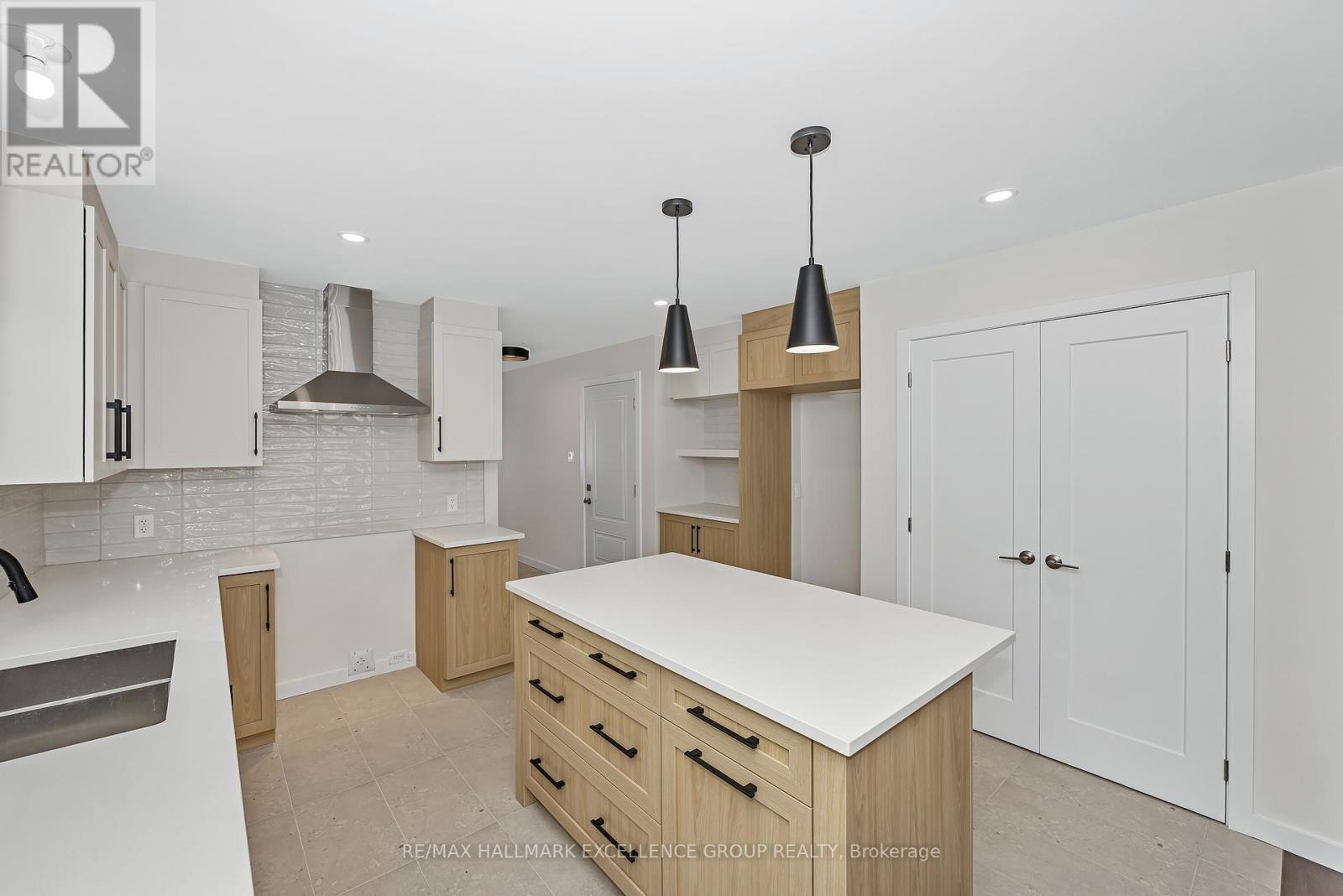 1117 Bronze (lot 105) Avenue