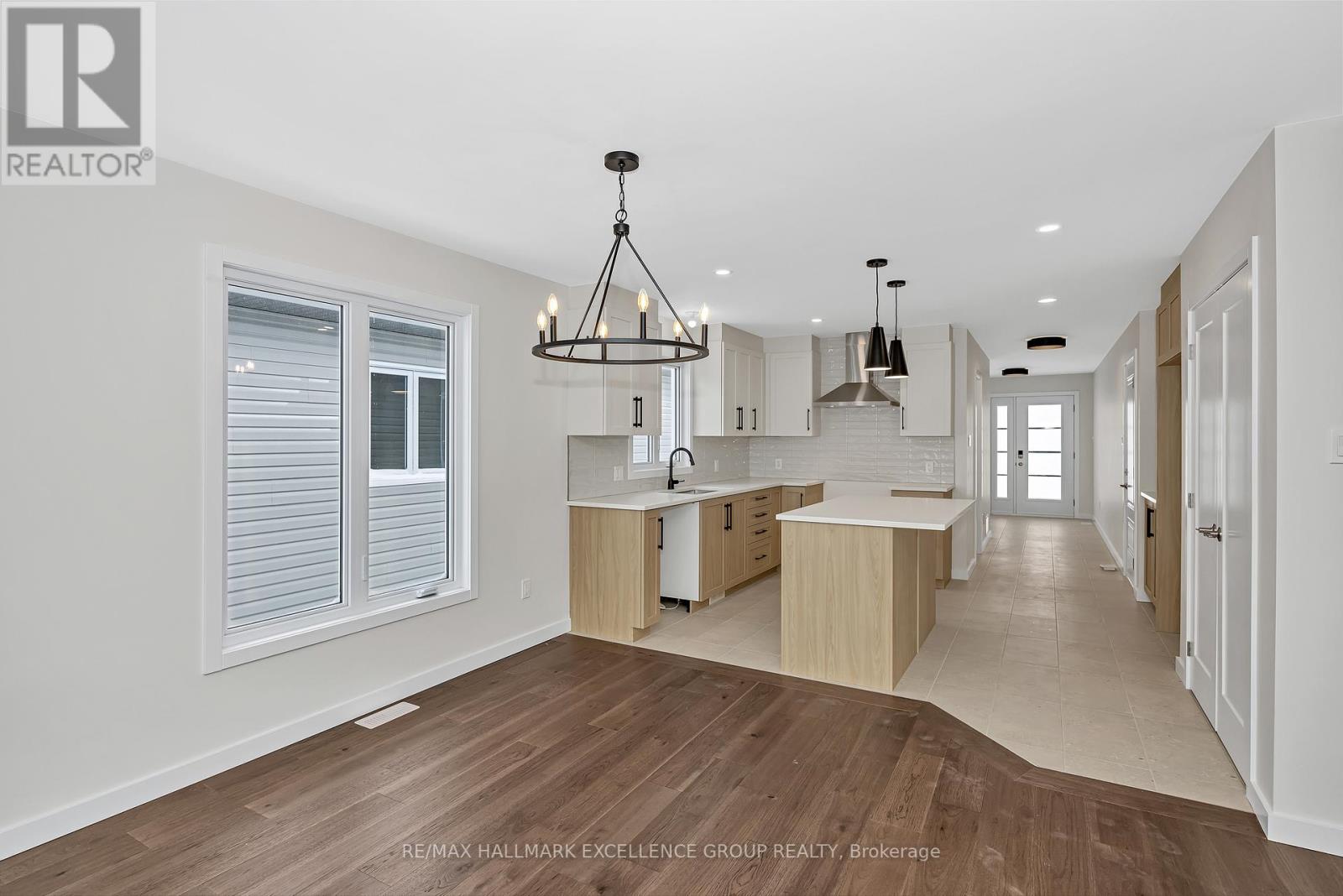 1117 Bronze (lot 105) Avenue