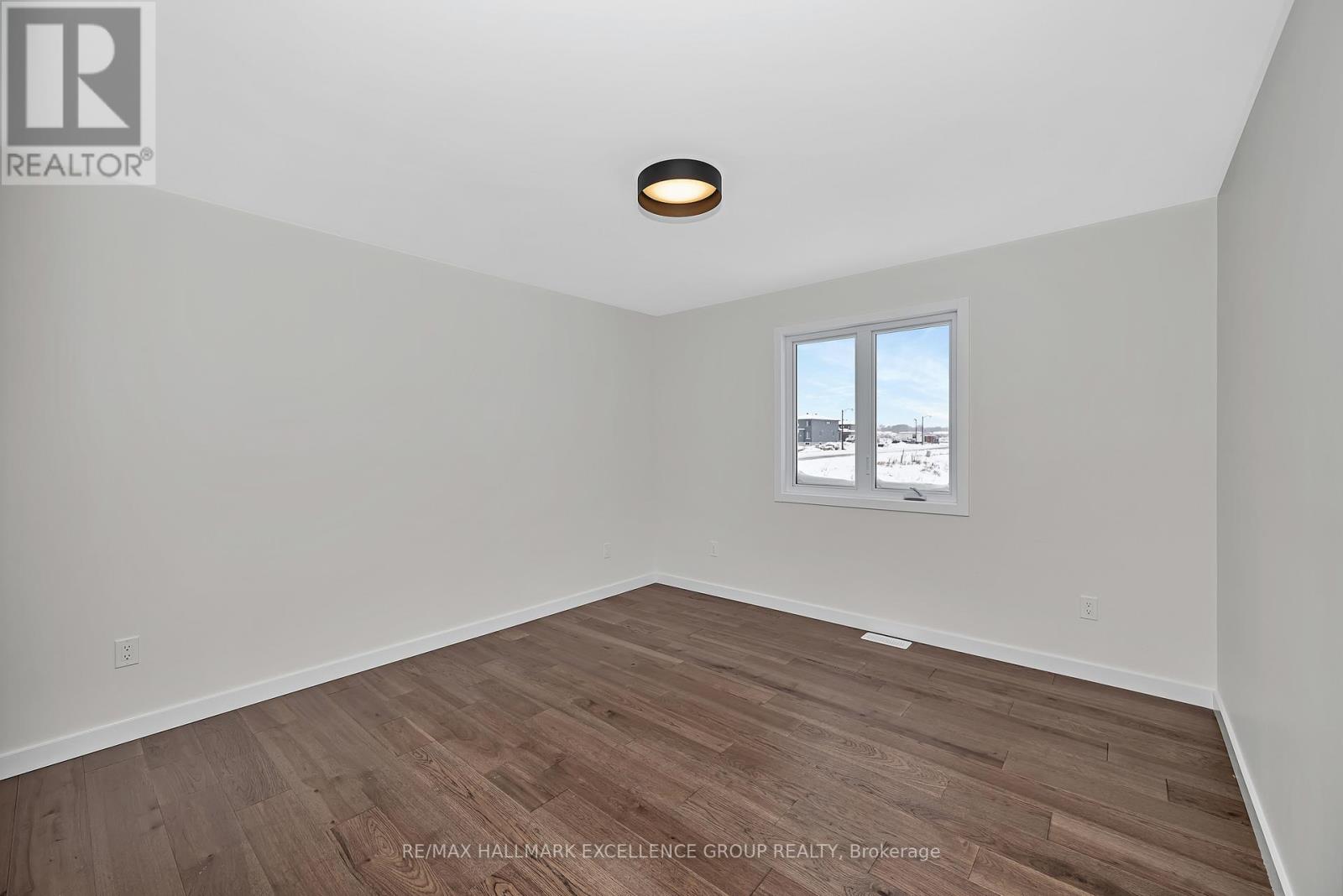 1117 Bronze (lot 105) Avenue