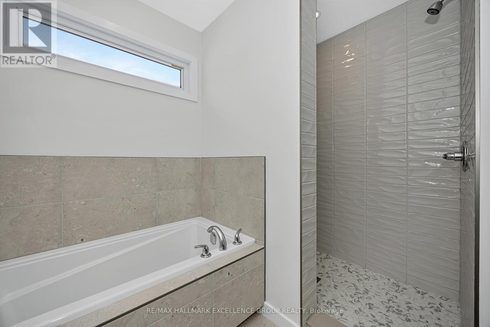 1117 Bronze (lot 105) Avenue