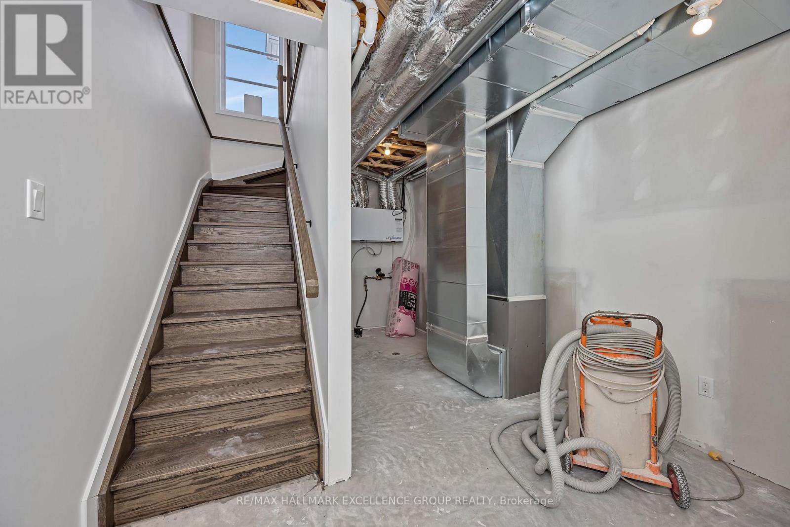 1117 Bronze (lot 105) Avenue