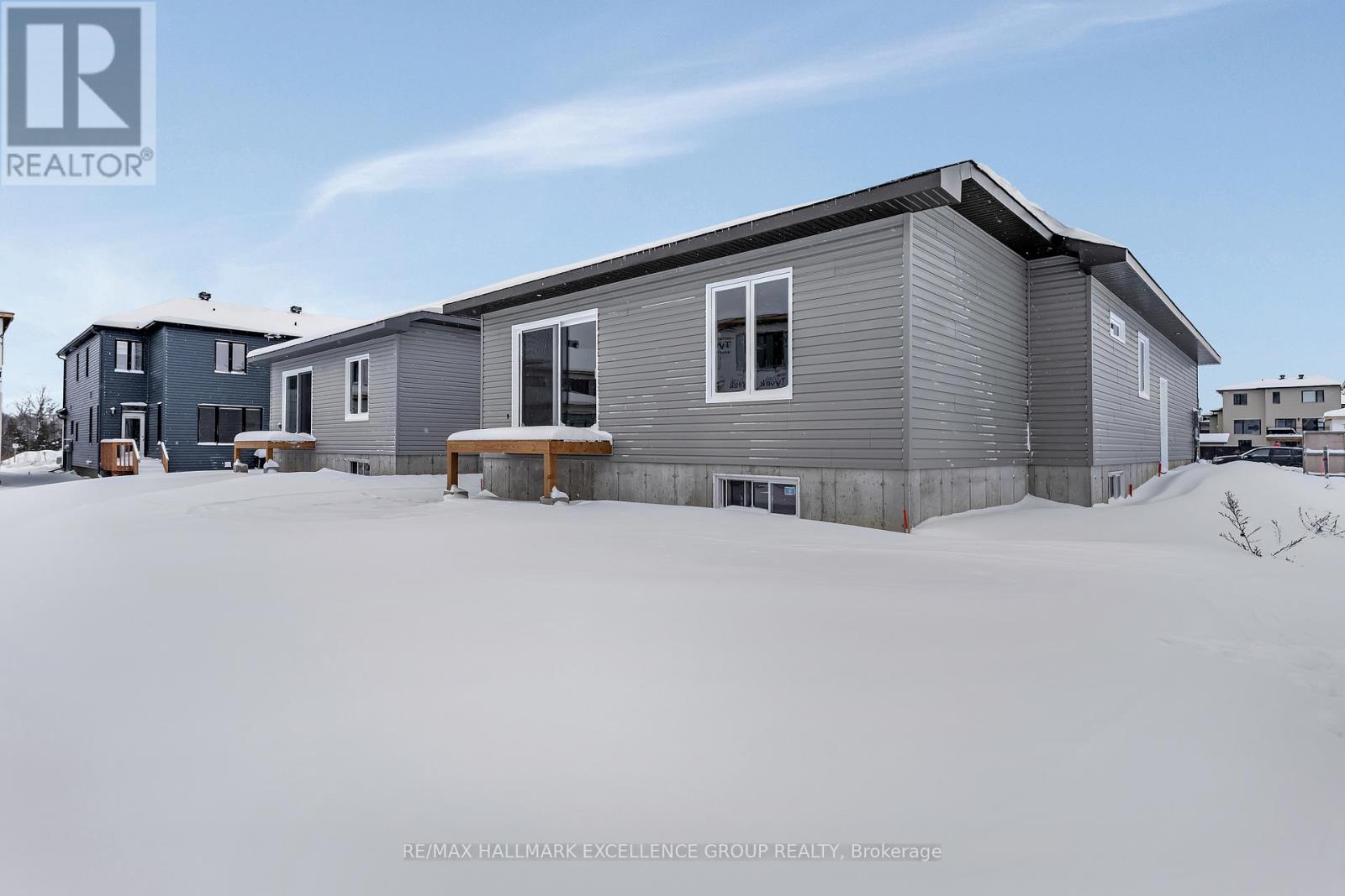 1117 Bronze (lot 105) Avenue