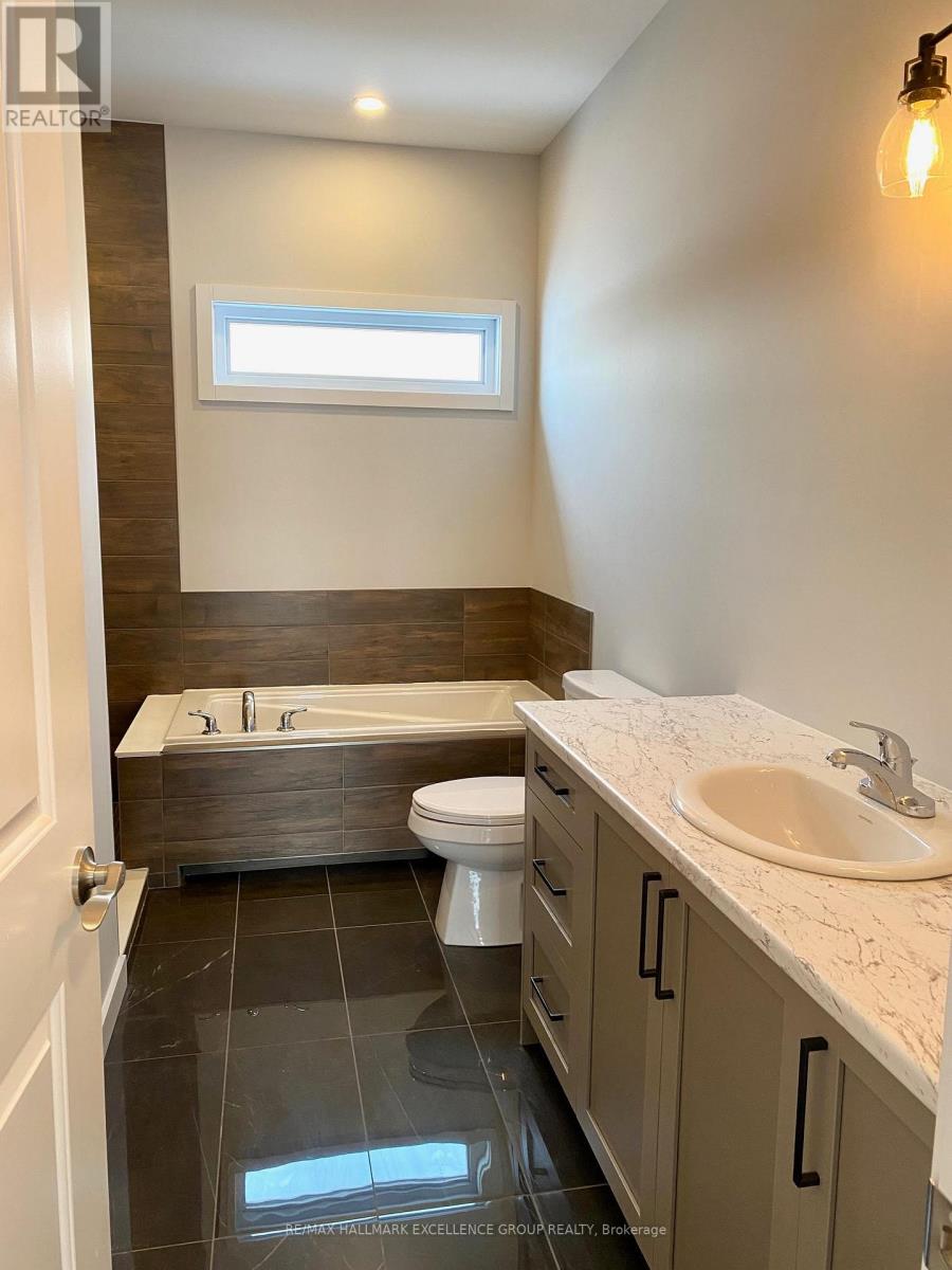 1117 Bronze (lot 105) Avenue