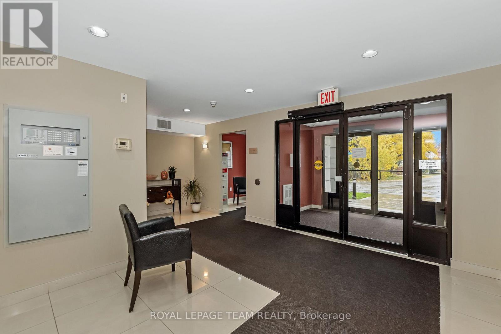 206 - 14 Norice Street