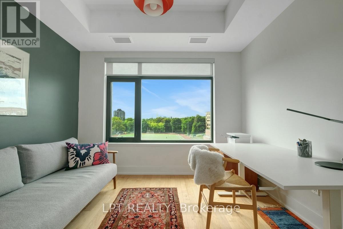 504 - 60 Springhurst Avenue