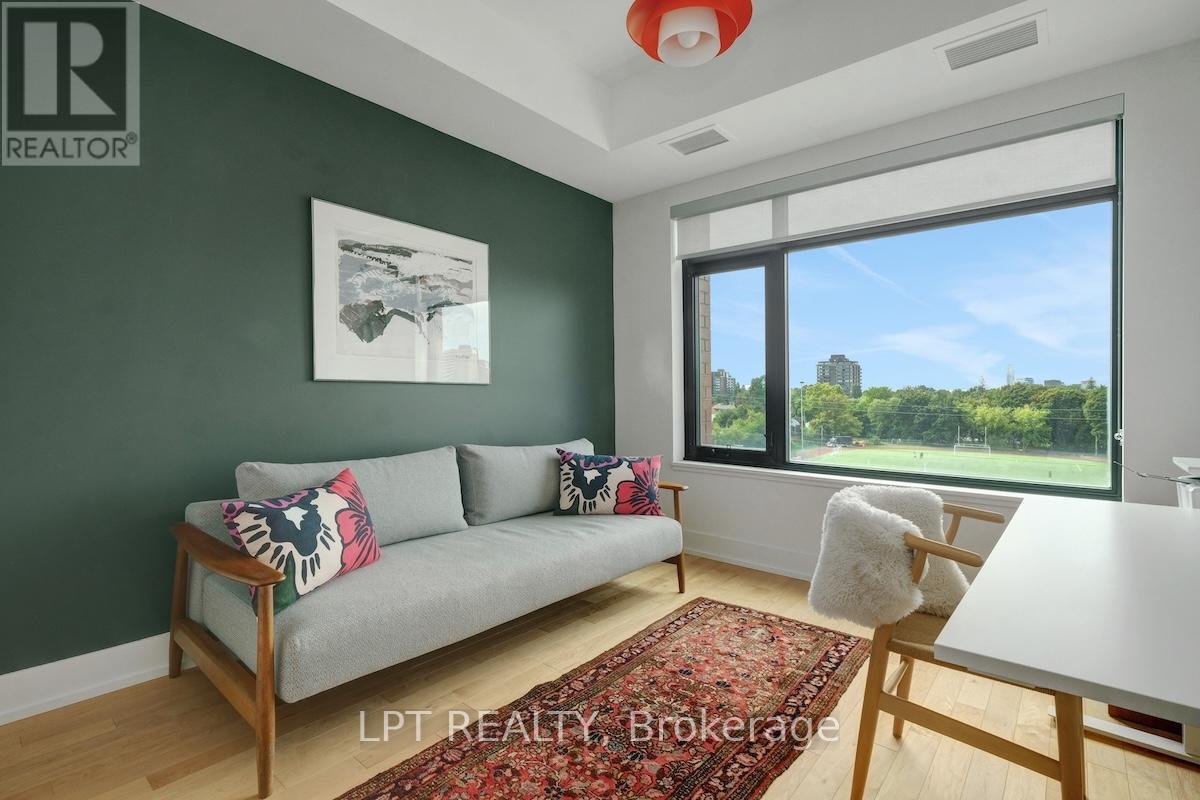 504 - 60 Springhurst Avenue