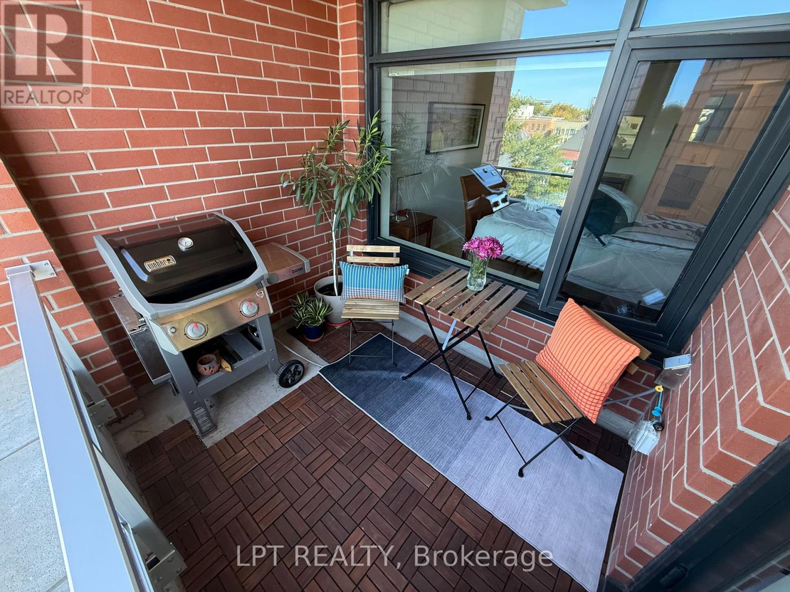 504 - 60 Springhurst Avenue