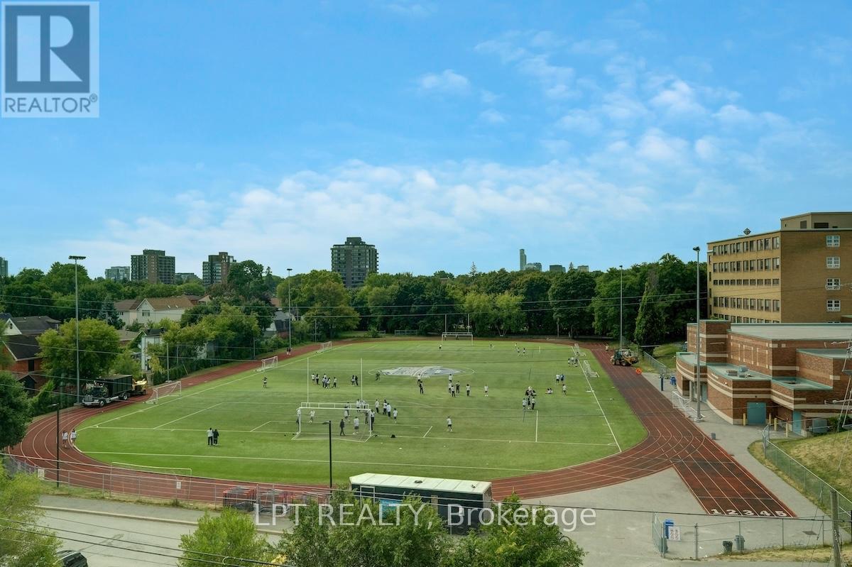 504 - 60 Springhurst Avenue