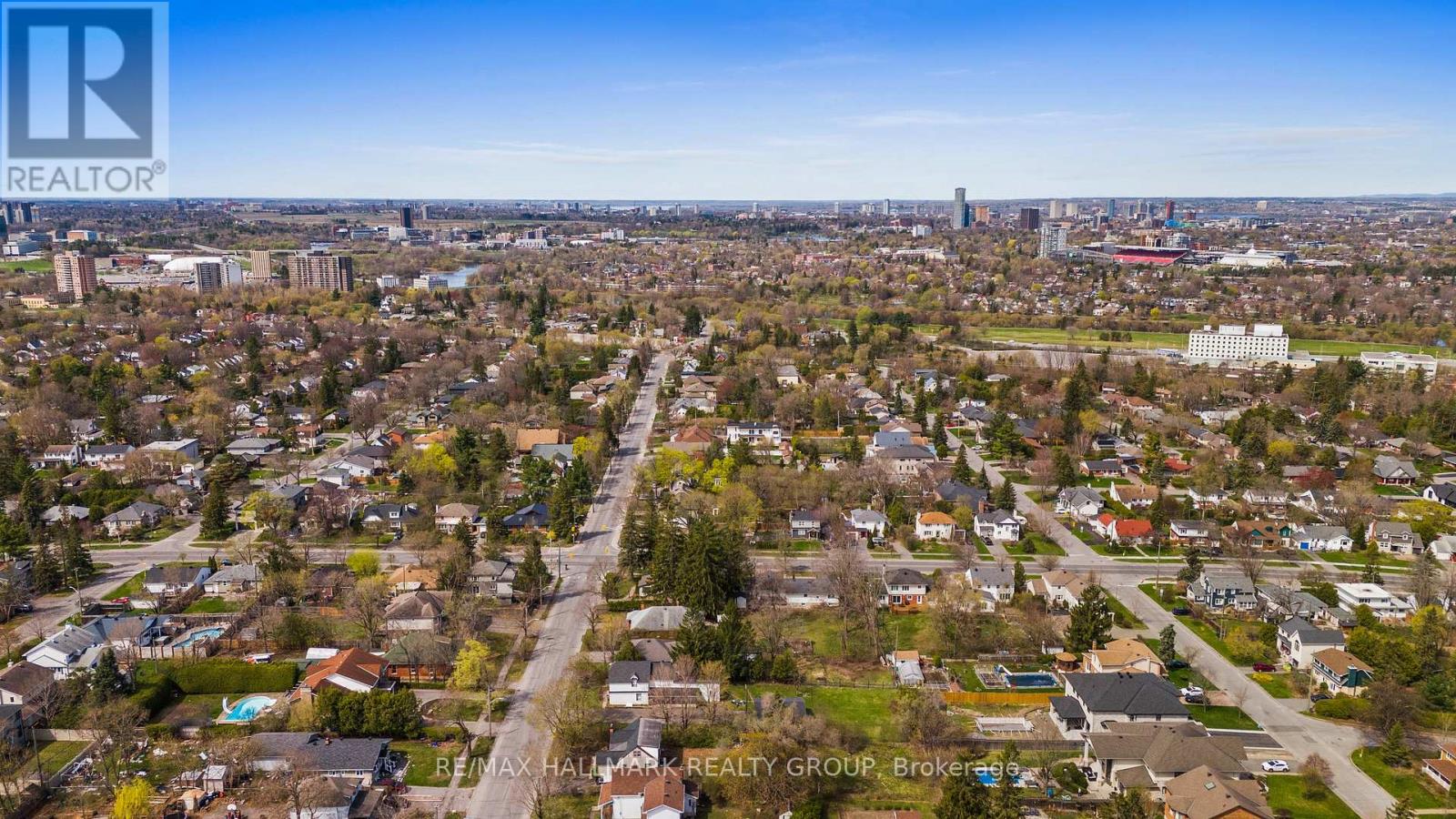 279/285 Pleasant Park Road