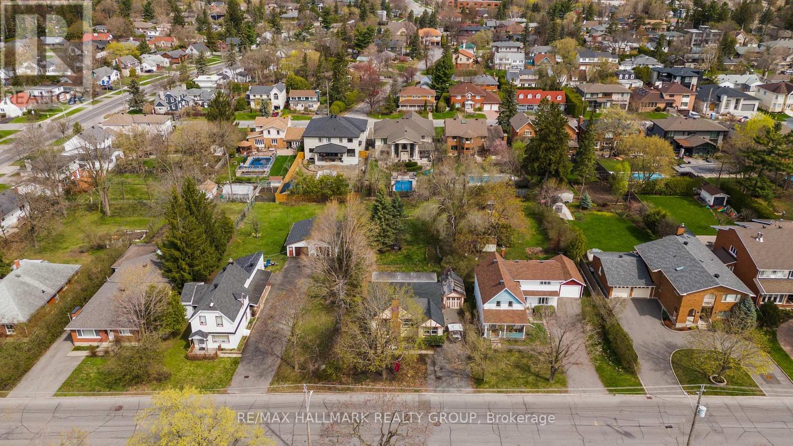 279/285 Pleasant Park Road