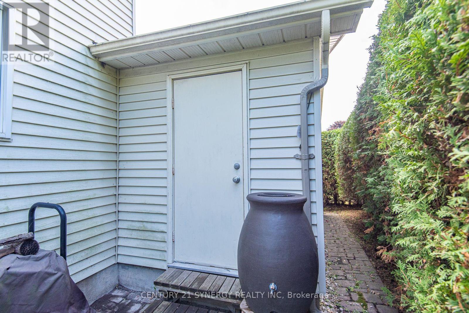 1665 Champneuf Drive