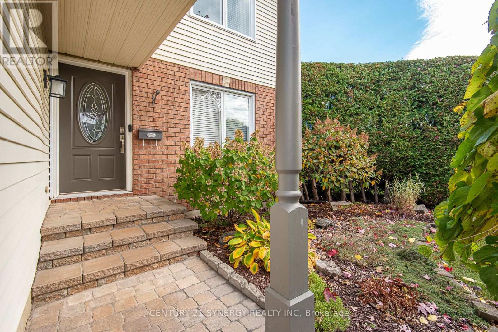 1665 Champneuf Drive