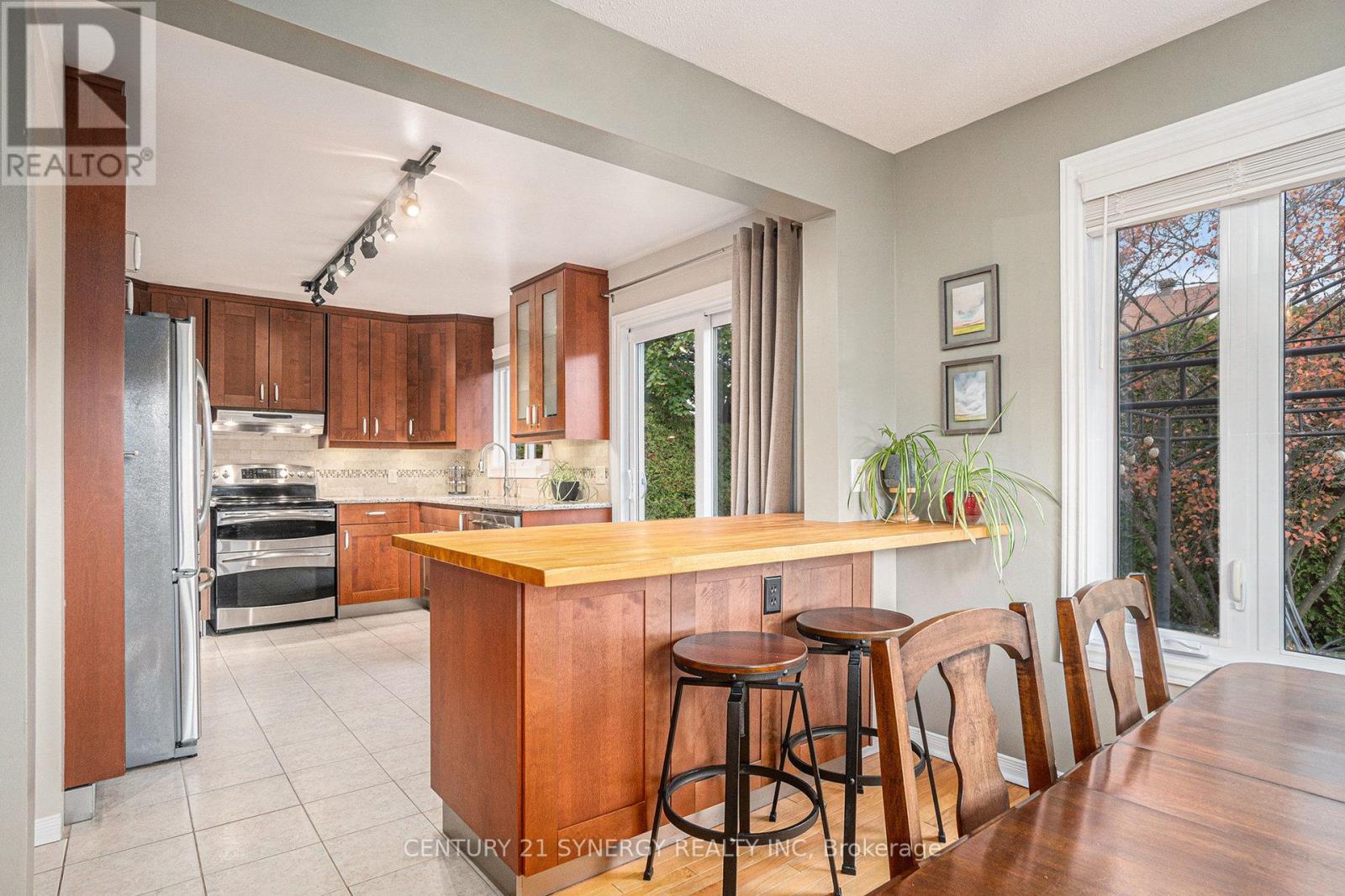 1665 Champneuf Drive