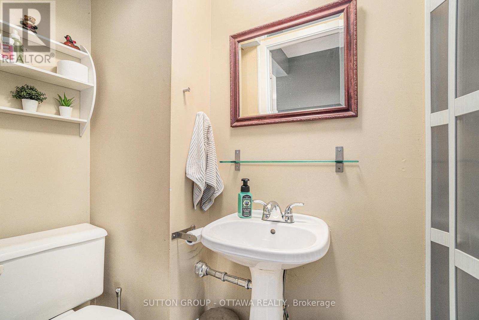 68 - 1045 Morrison Drive