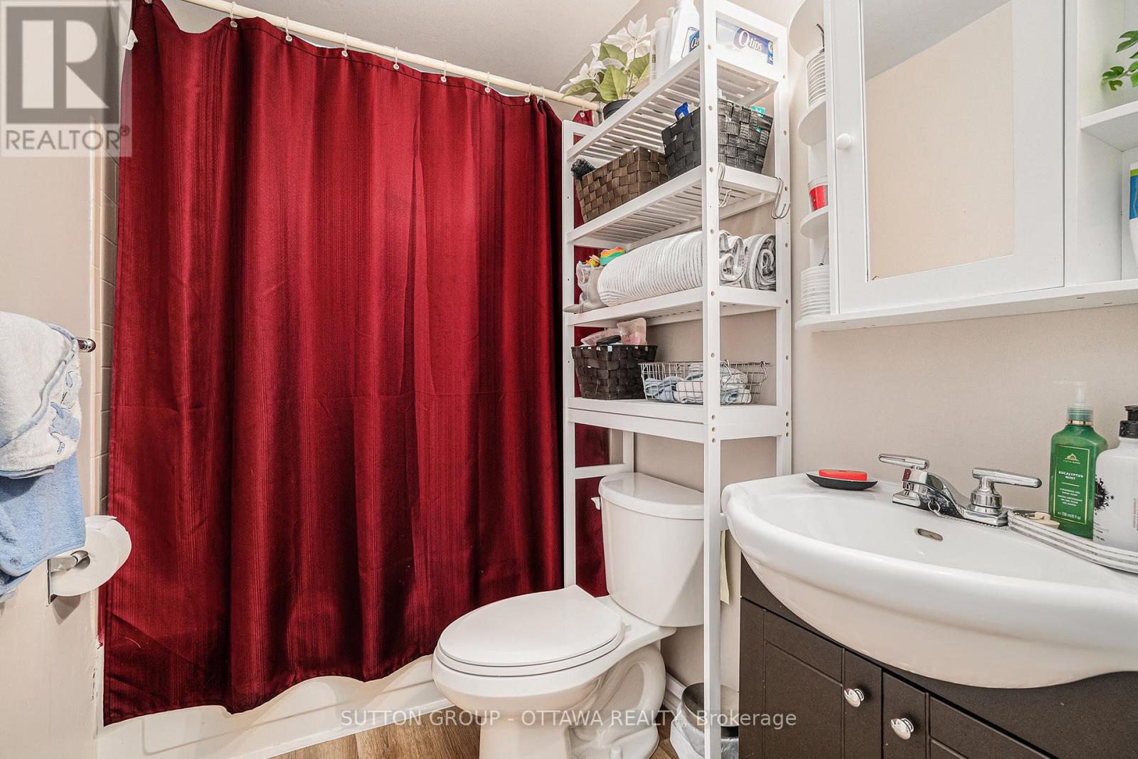 68 - 1045 Morrison Drive