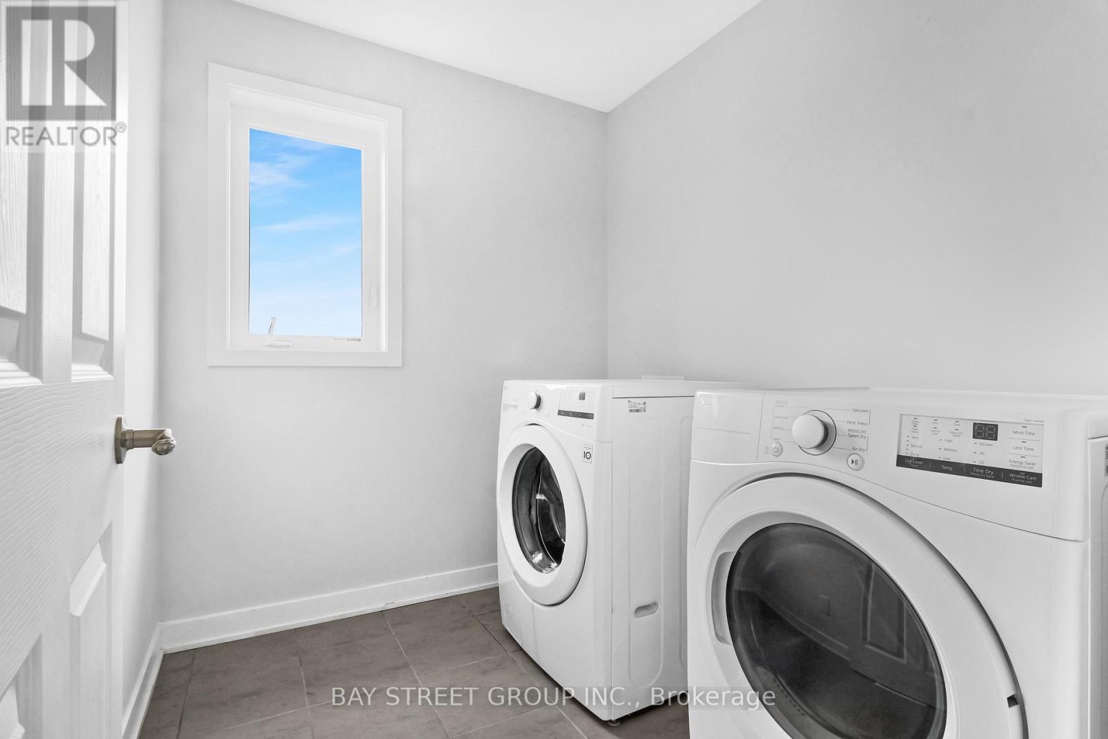 2130 Winsome Terrace