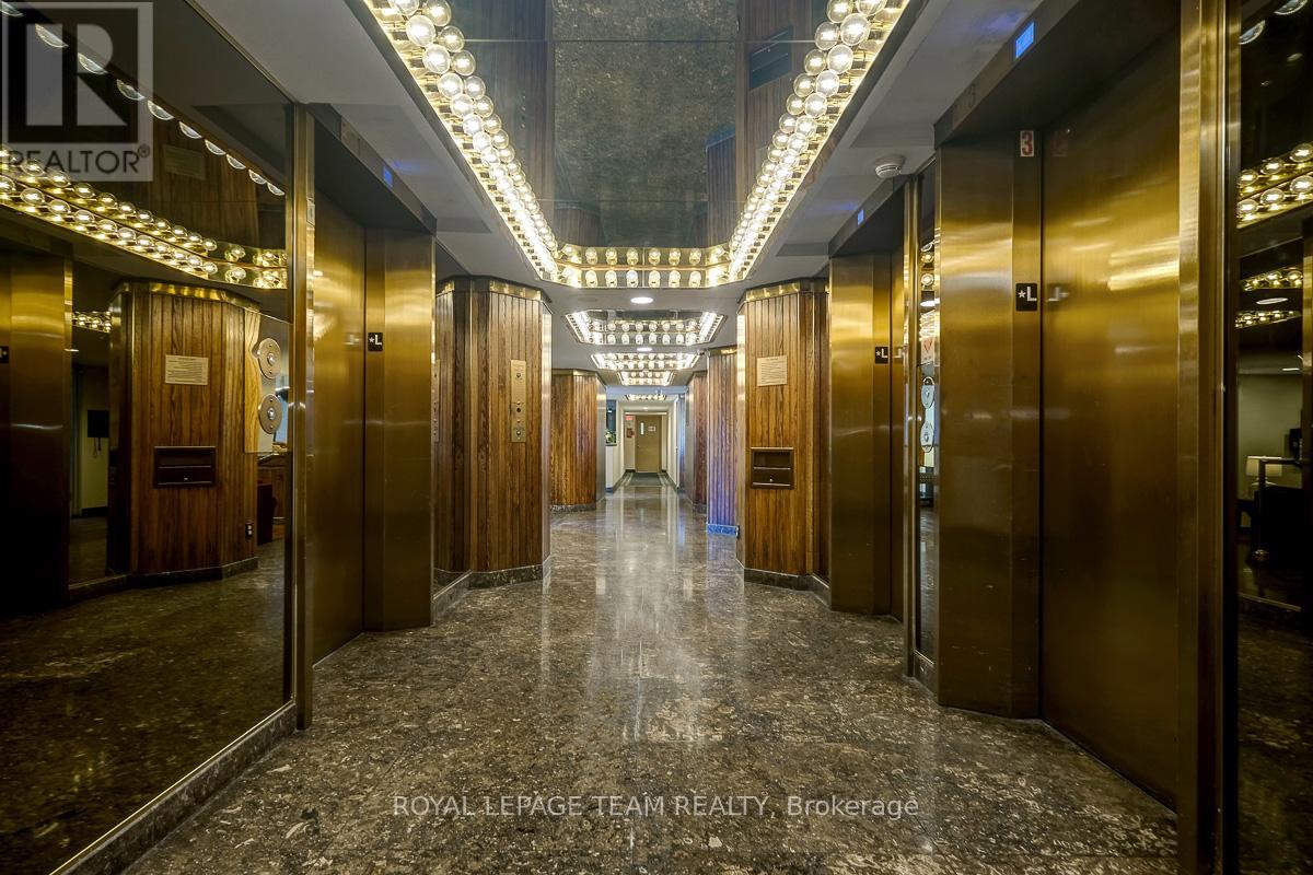 411 - 2871 Richmond Road