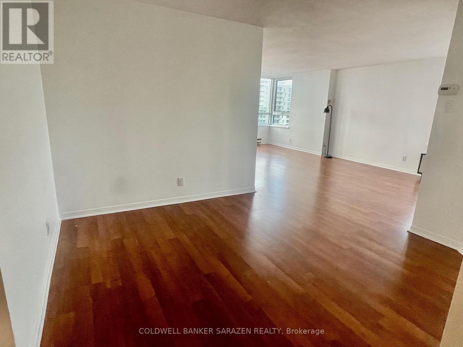 1215 - 80 Sandcastle Drive