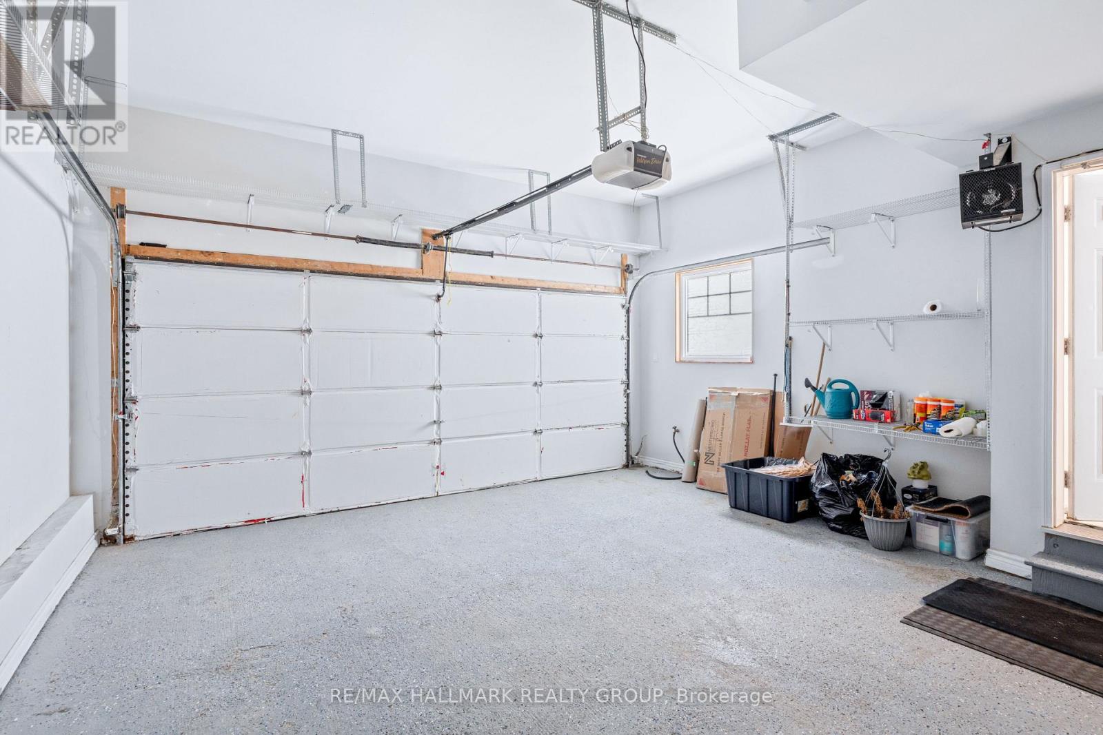 41 Smoketree Crescent