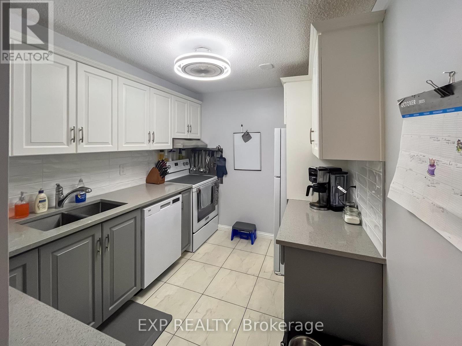 101 - 415 Greenview Avenue