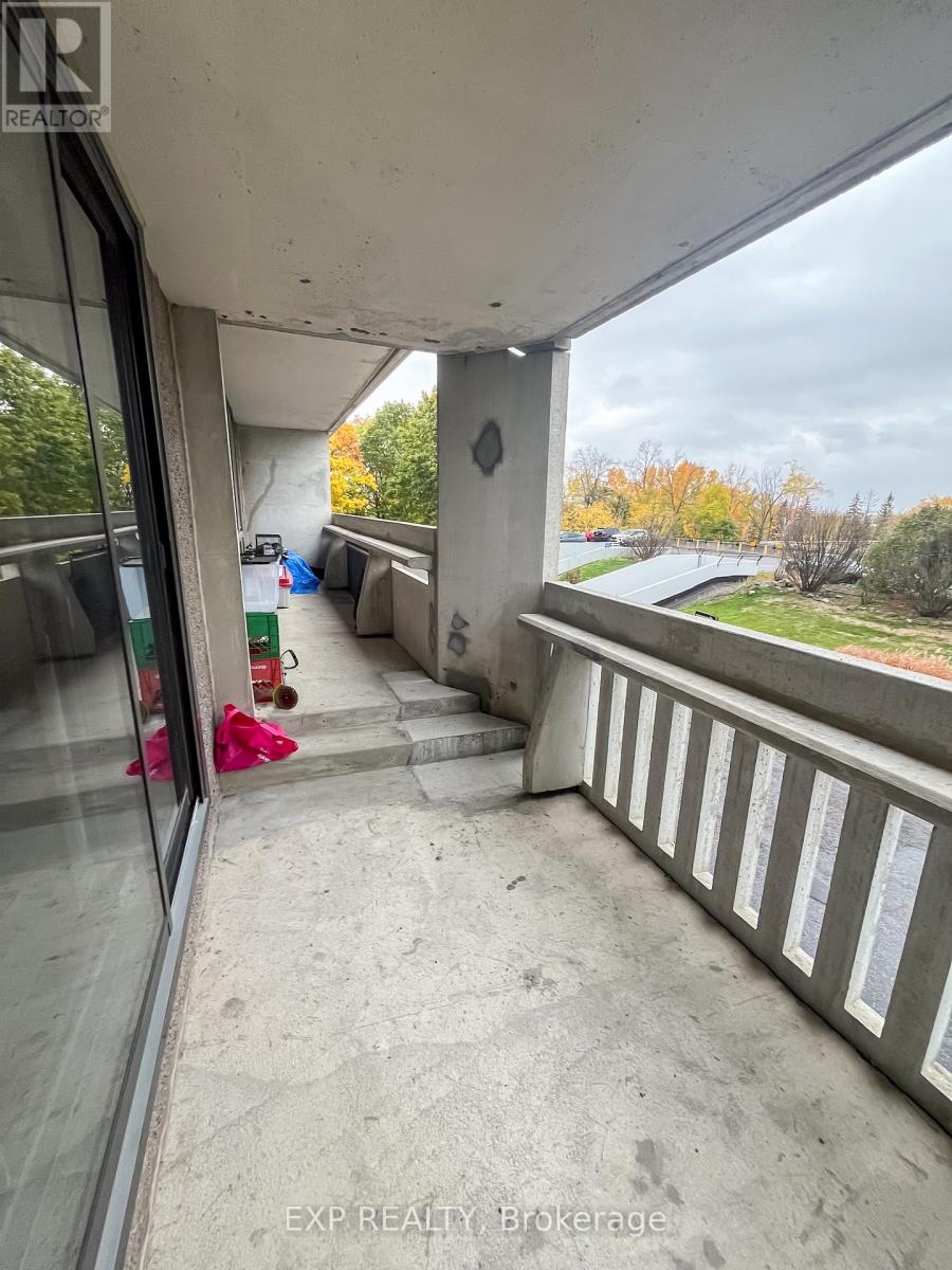 101 - 415 Greenview Avenue