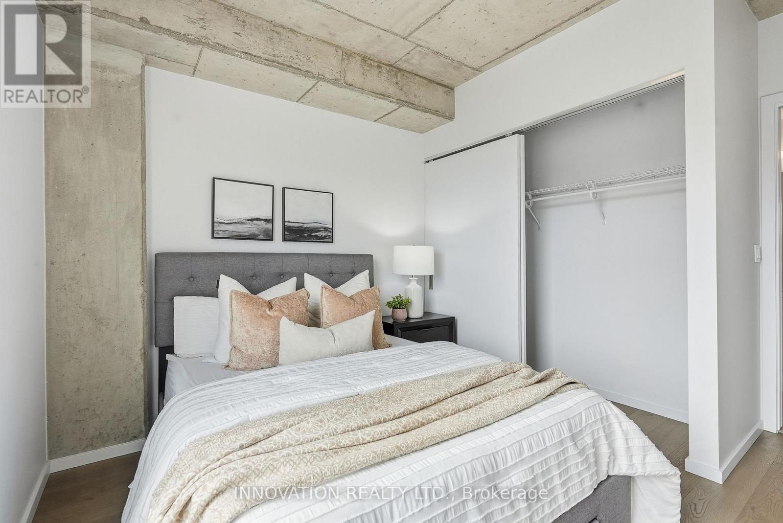 410 - 1000 Wellington Street W