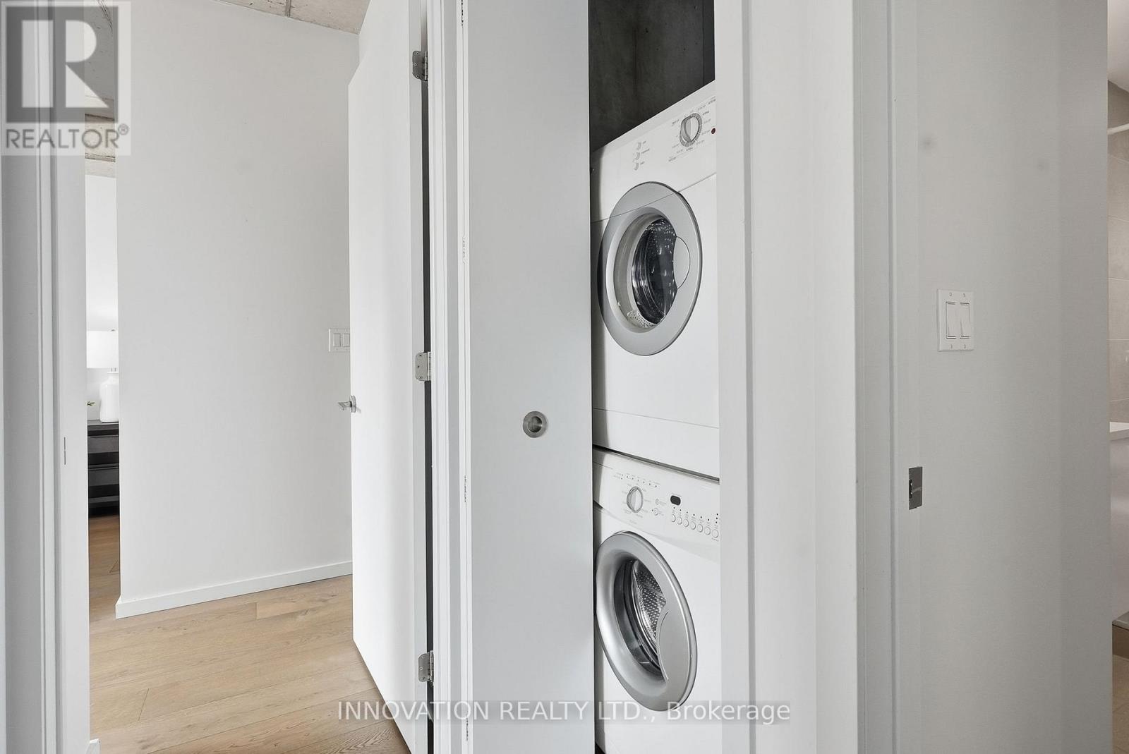 410 - 1000 Wellington Street W