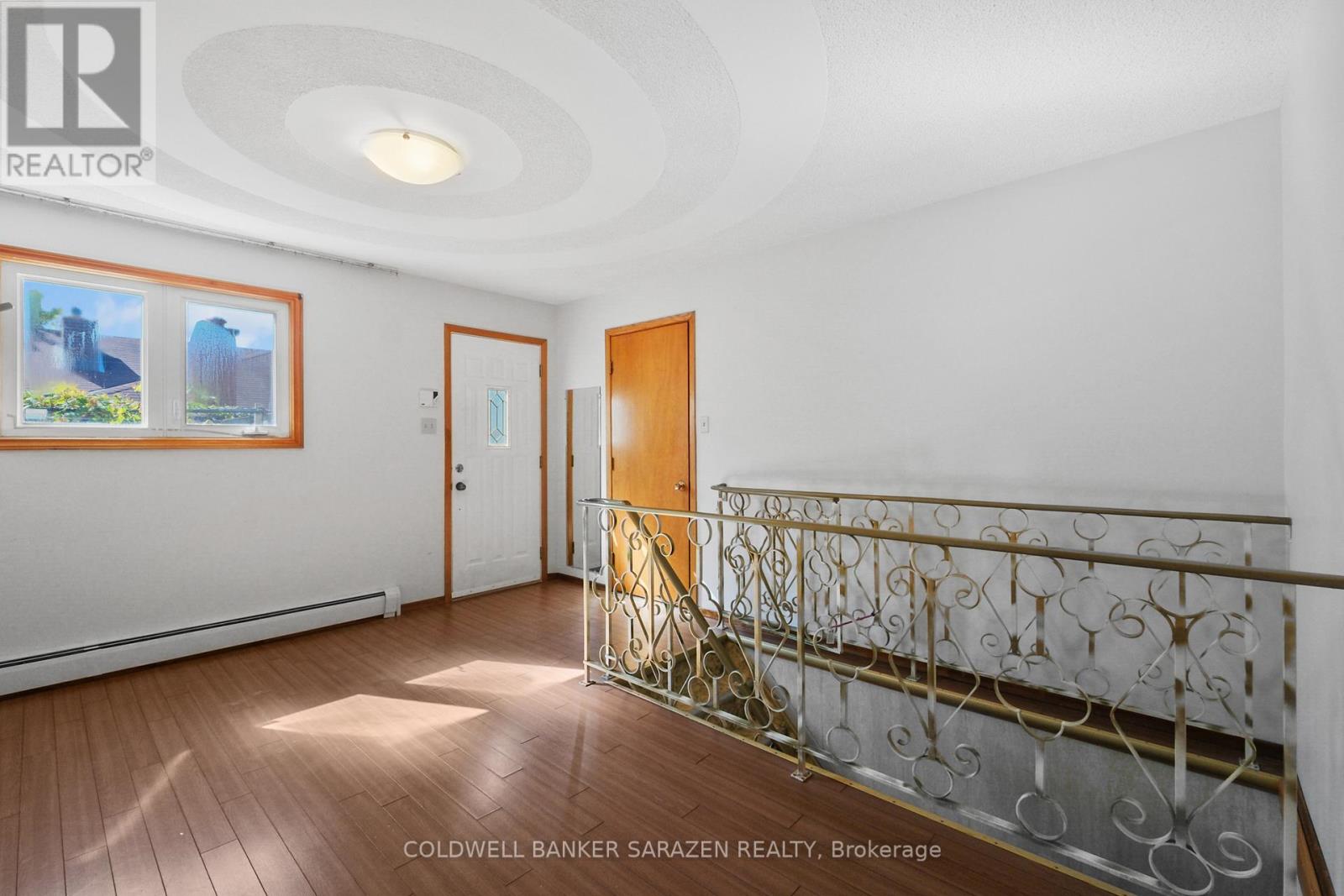 974 Greenbriar Avenue