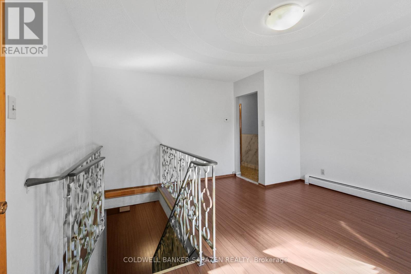 974 Greenbriar Avenue