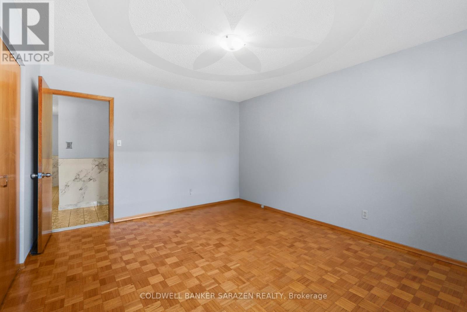 974 Greenbriar Avenue