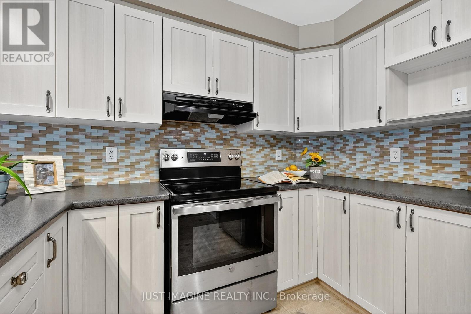 105 Caithness Private