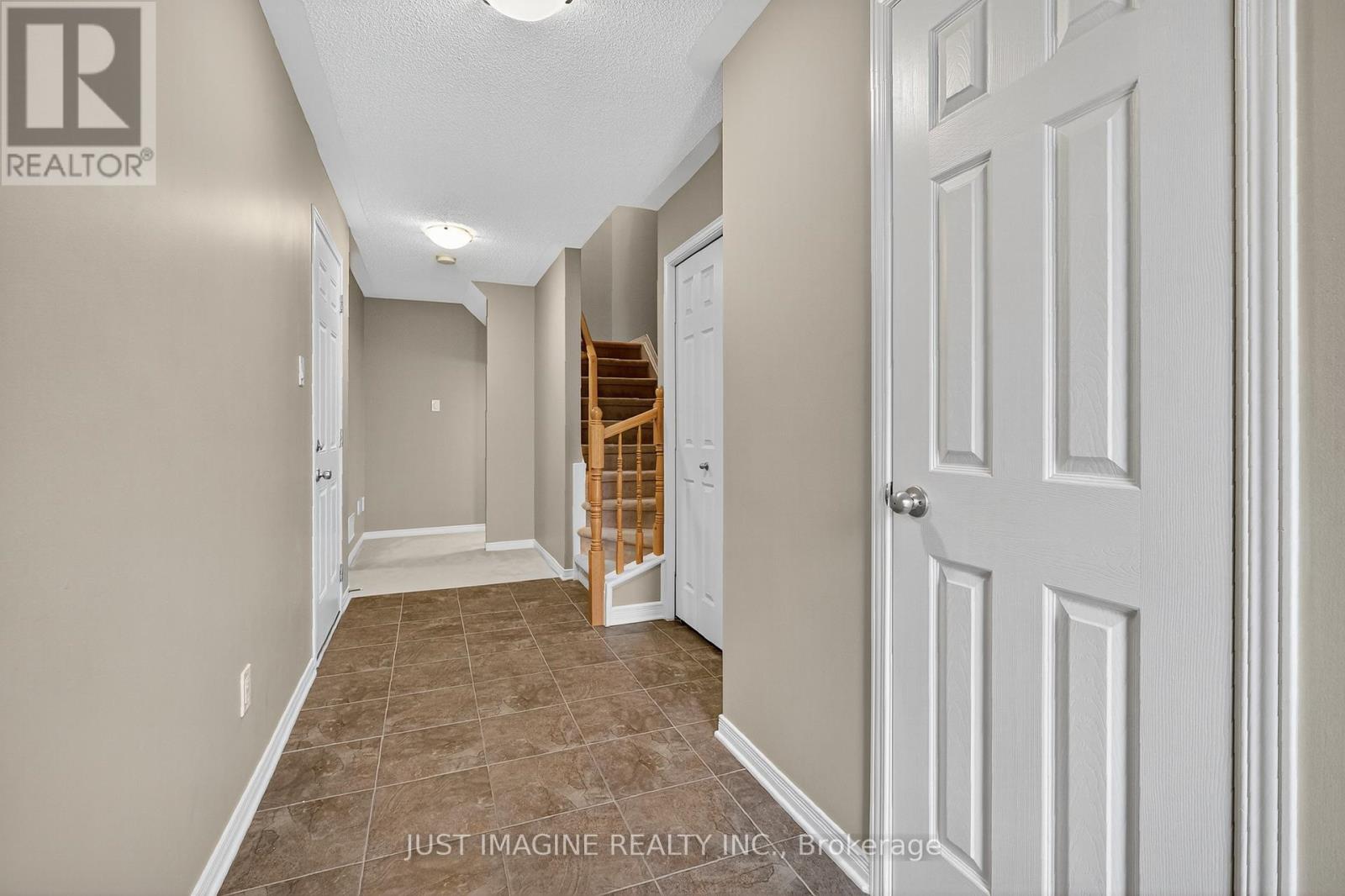 105 Caithness Private