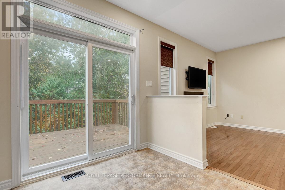 880 White Alder Avenue